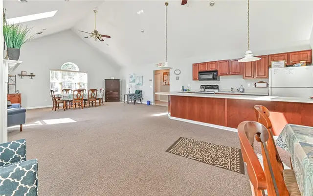 128 Rana Lane gallery image 8
