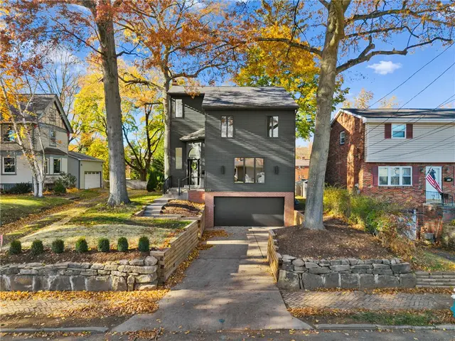 129 River Ave