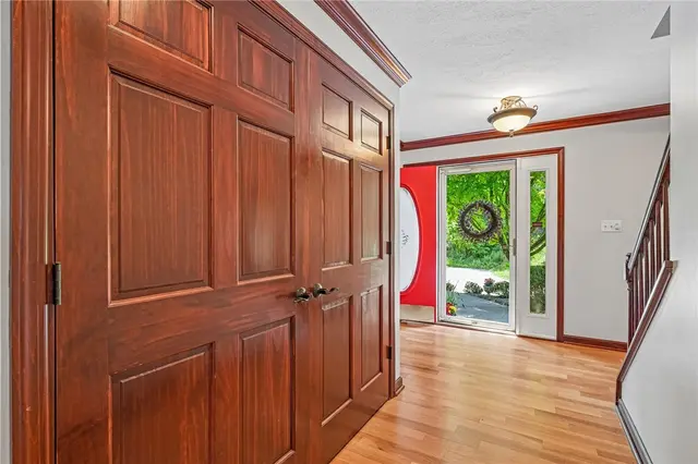 130 Village Dr gallery image 12