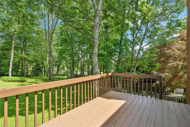 130 Village Dr gallery image 13