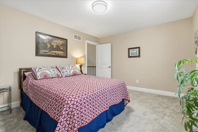 1301 Shinnecock Ct gallery image 3