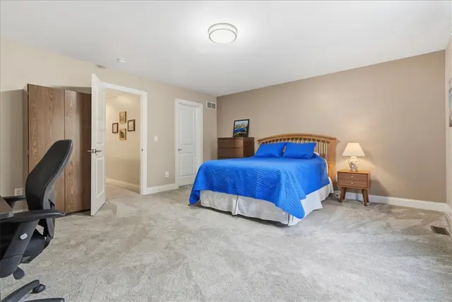 1301 Shinnecock Ct gallery image 5