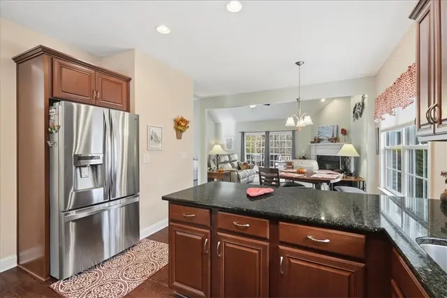 1301 Shinnecock Ct gallery image 13