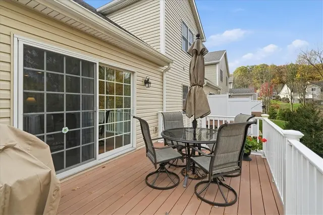 1301 Shinnecock Ct gallery image 25