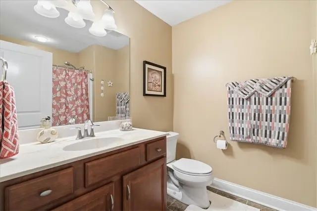 1301 Shinnecock Ct gallery image 27