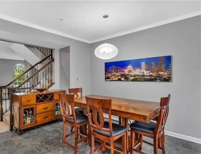 1304 Pointe View Dr gallery image 17