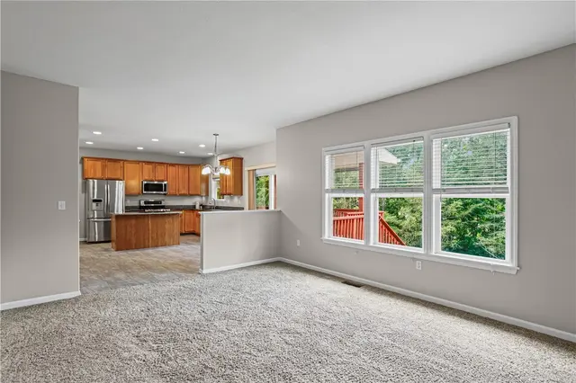 1305 Rosem Court gallery image 10