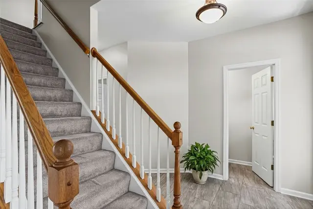 1305 Rosem Court gallery image 11