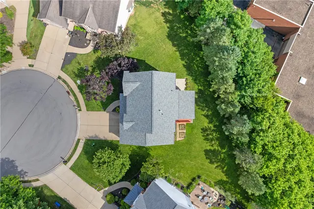1305 Rosem Court gallery image 35