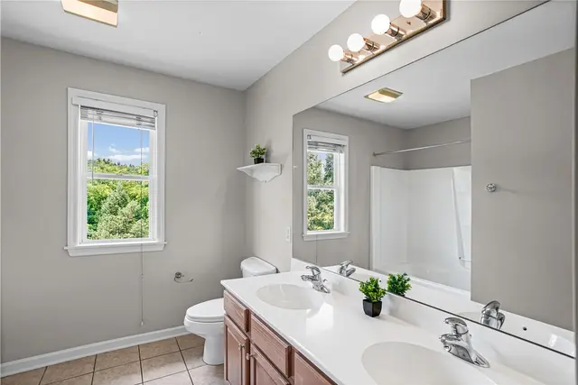 1305 Rosem Court gallery image 48