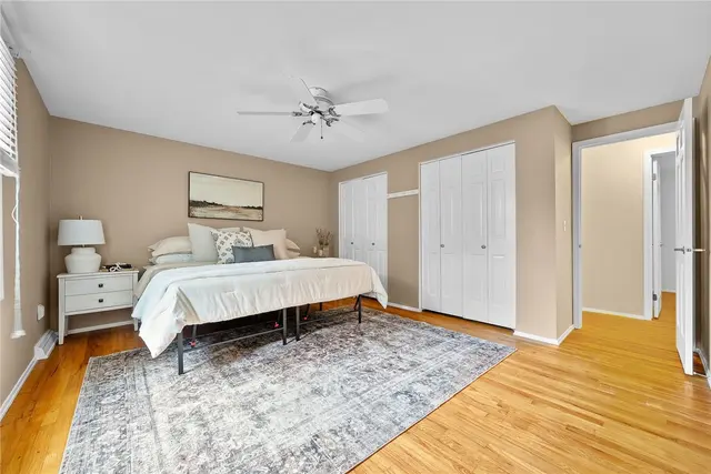 1309 Heather Heights Dr gallery image 35
