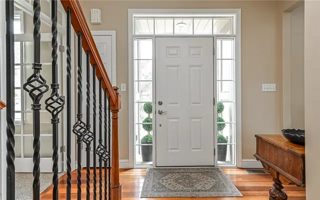 131 Glen Ln gallery image 5