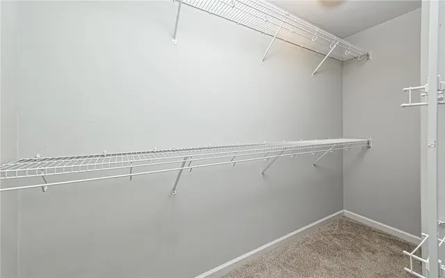 131 Glen Ln gallery image 19