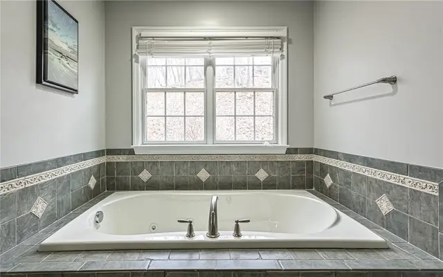 131 Glen Ln gallery image 21