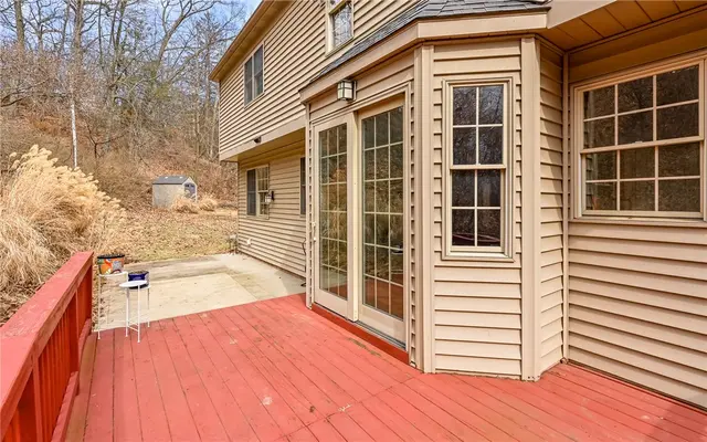 131 Glen Ln gallery image 31