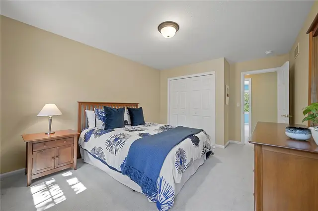131 Greenbriar Drive gallery image 19