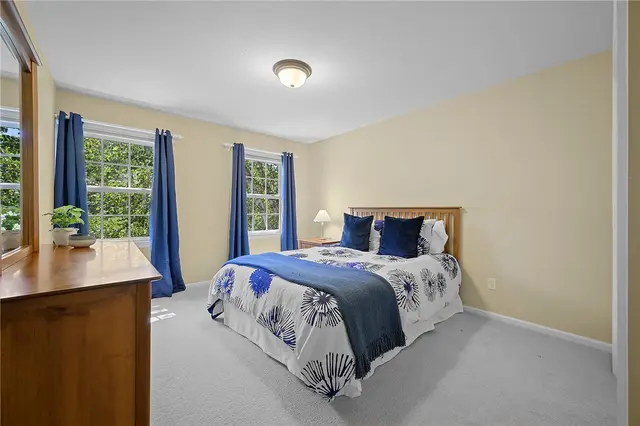 131 Greenbriar Drive gallery image 22