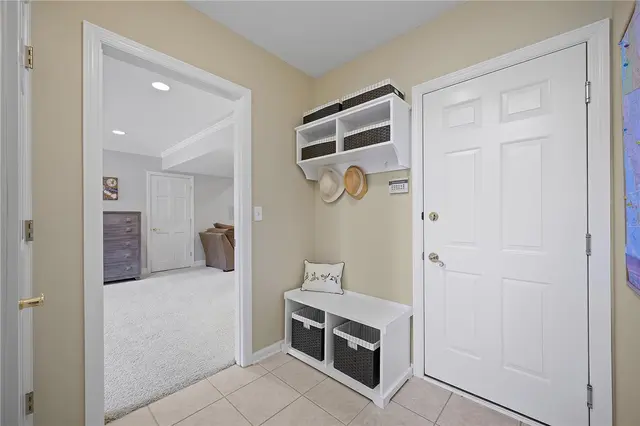 131 Greenbriar Drive gallery image 27