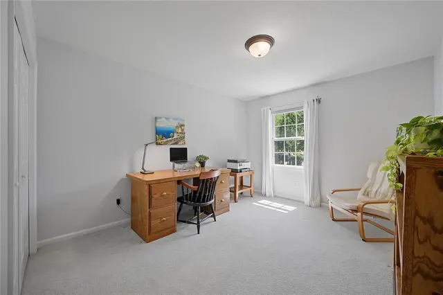 131 Greenbriar Drive gallery image 29