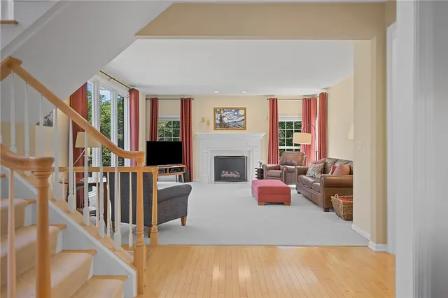 131 Greenbriar Drive gallery image 42