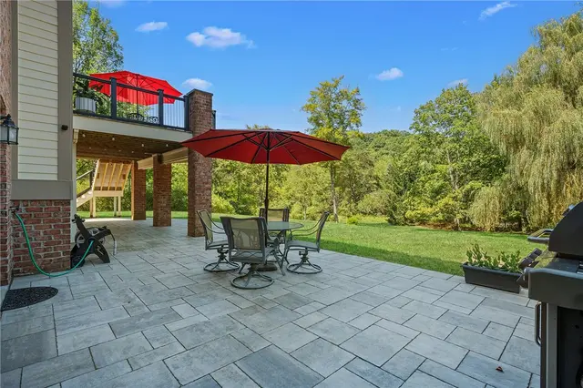 131 Greenbriar Drive gallery image 47