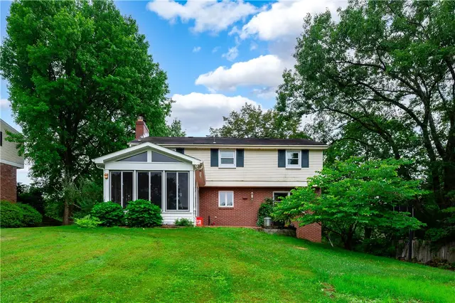 131 Windgate Dr gallery image 6