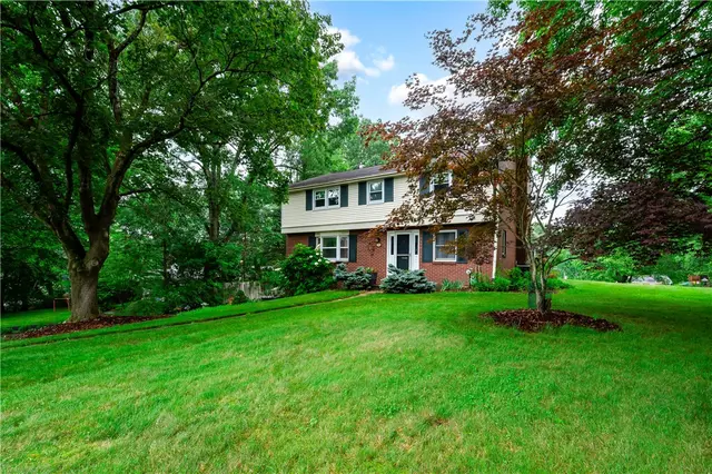 131 Windgate Dr gallery image 15