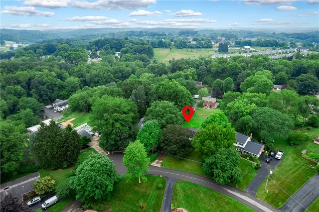 131 Windgate Dr gallery image 26