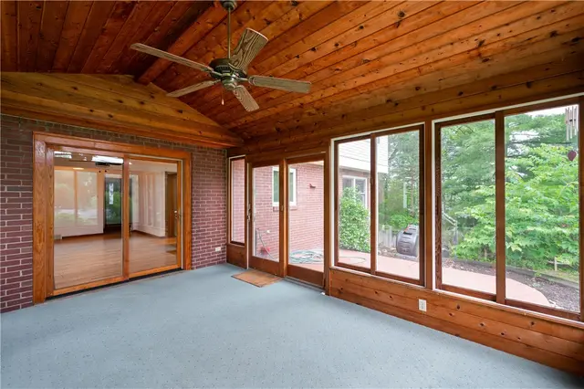 131 Windgate Dr gallery image 27