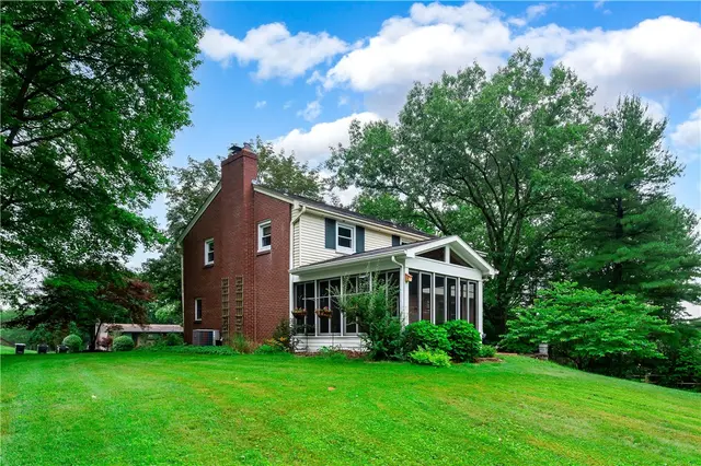 131 Windgate Dr gallery image 36