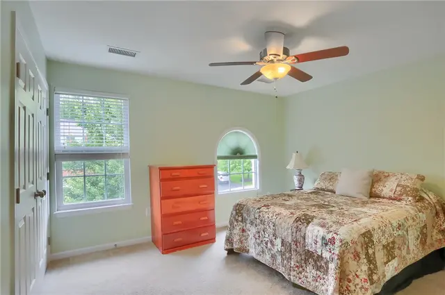 132 Bellefield Court gallery image 3