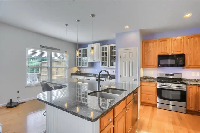 132 Bellefield Court gallery image 15