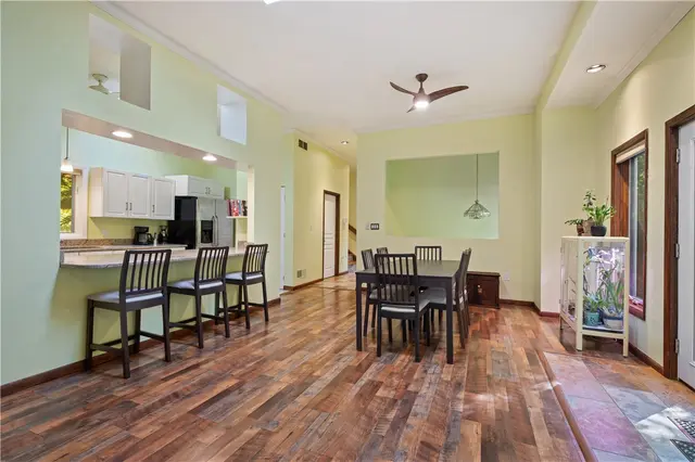 132 Berwyn Rd gallery image 6