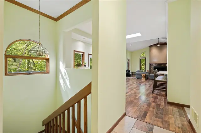 132 Berwyn Rd gallery image 16