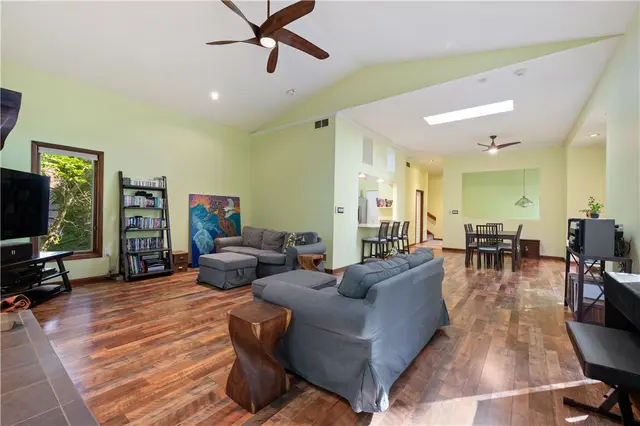 132 Berwyn Rd gallery image 22