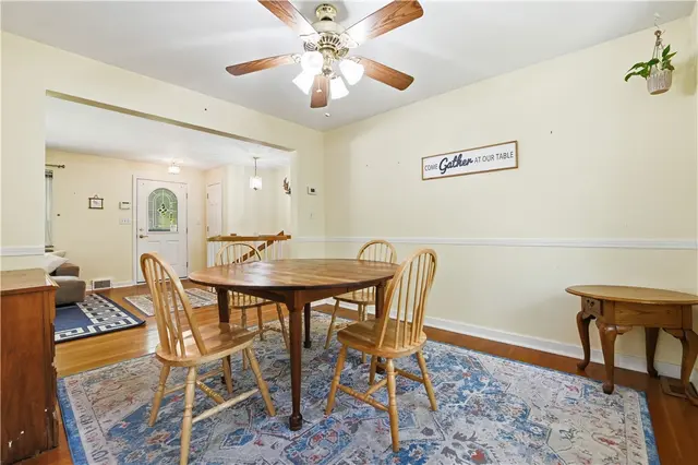 132 Circle Dr gallery image 20