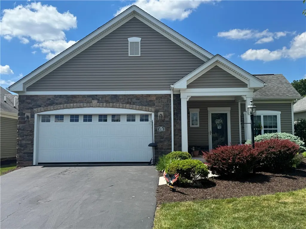 132 Cobblestone Dr