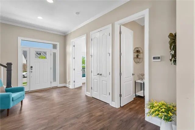 132 Olivia Avenue gallery image 9