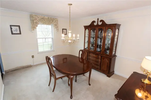 132 Winterbrook Drive gallery image 17