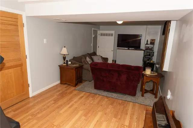 132 Winterbrook Drive gallery image 36