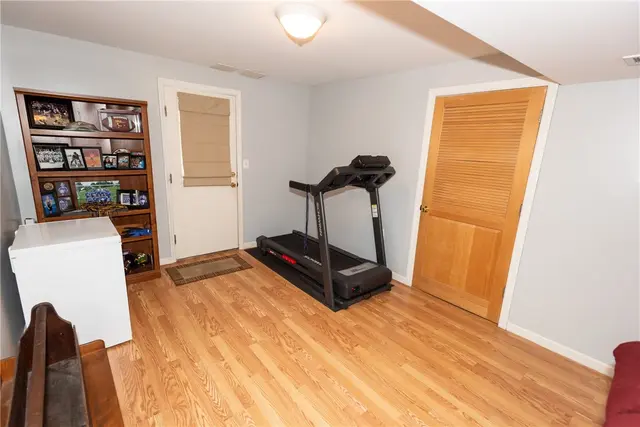 132 Winterbrook Drive gallery image 38