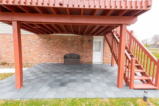 132 Winterbrook Drive gallery image 40