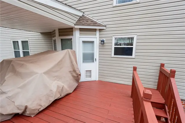 132 Winterbrook Drive gallery image 44