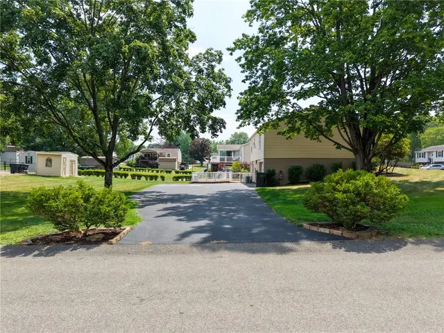 133 Fox Run Rd gallery image 40