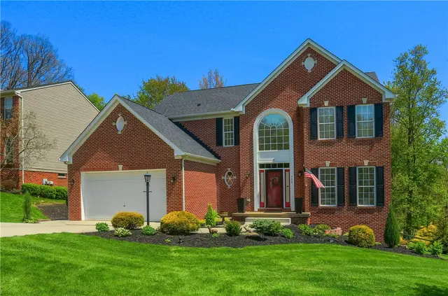 133 Hunter Drive gallery image 48