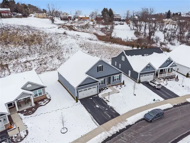 133 Lindana Ct gallery image 29