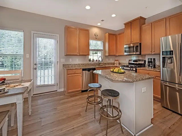 133 Mews gallery image 16