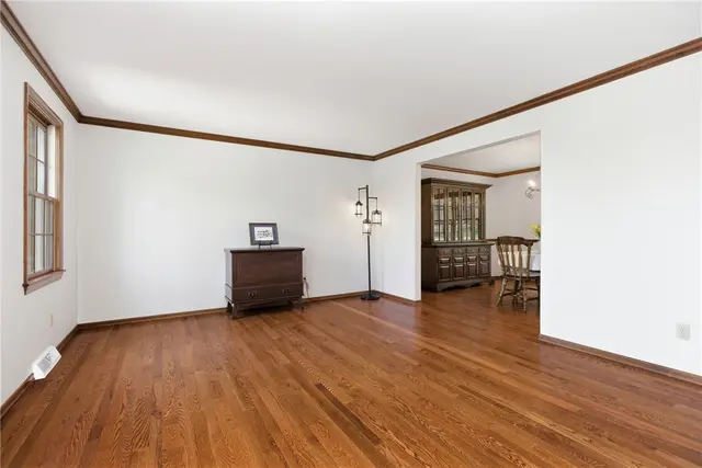 133 Village Drive gallery image 29