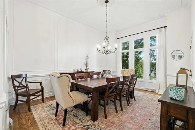 1337 Princeton Place gallery image 3