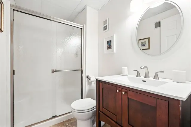 1337 Princeton Place gallery image 19